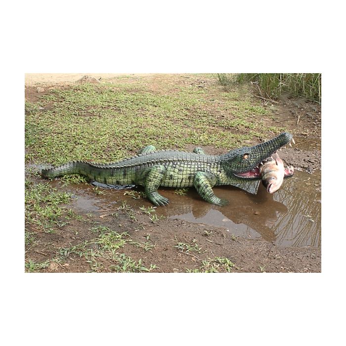 Kleines Krokodil lebensgroß Dekorationsfigur