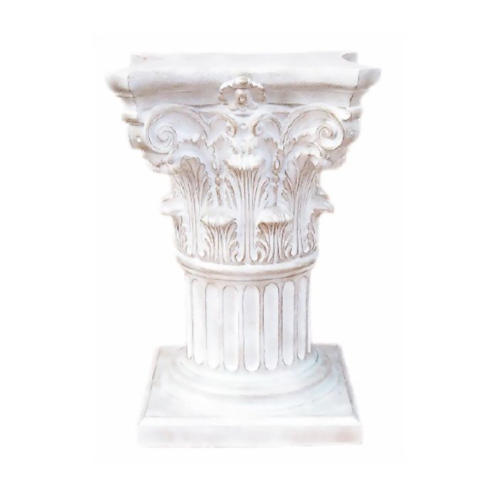 Säule mit Schneckenkapitell lebensgroß Säule