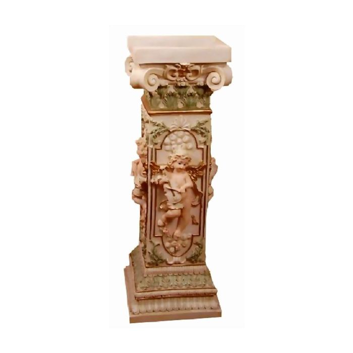 Säule mit Engelfiguren lebensgroß Säule