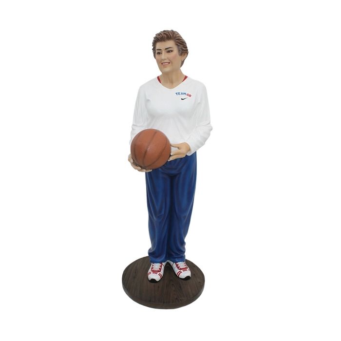 Trainer weiblich mit Basketball lebensgroß Deko- & Werbefigur