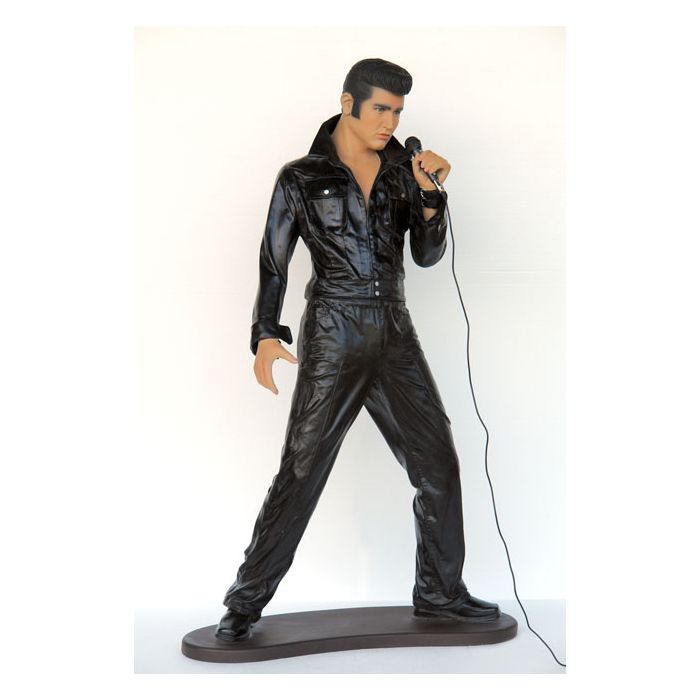 Junger stehender Elvisdouble singend mit Mikrofon lebensgroß Deko- & Werbefigur