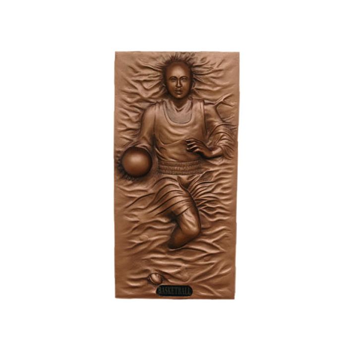 Basketballspieler als bronzefarbende Wandtafel verkleinert Diverse Dekoelemente