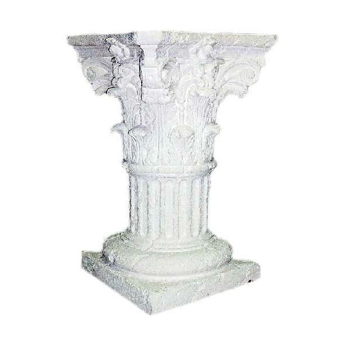 Säule mit Schneckenkapitell lebensgroß Säule