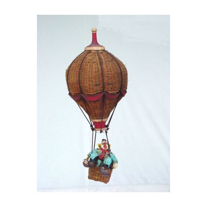 Clown schlafend im Rattan Ballon verkleinert Dekorationsfigur