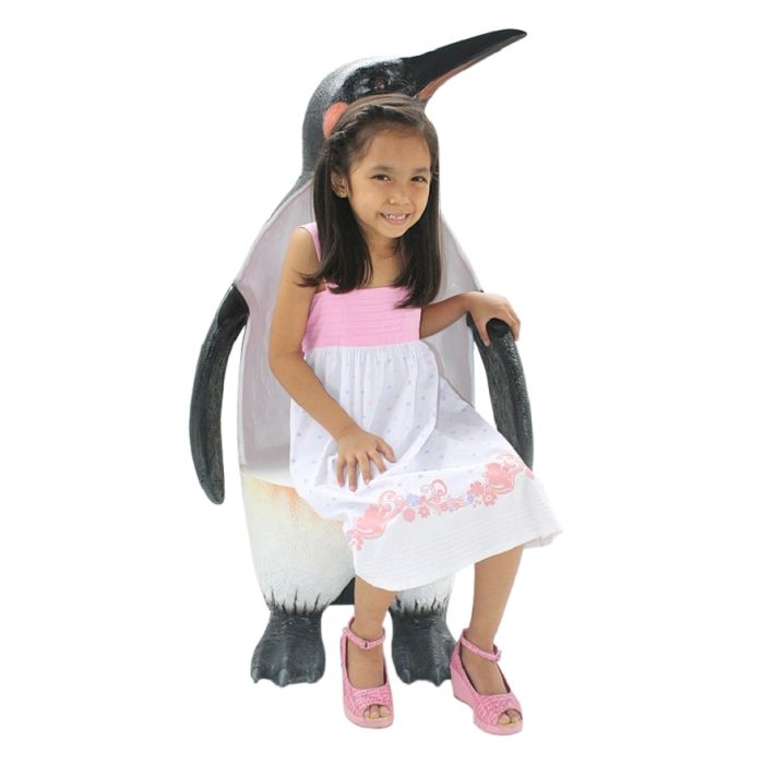 Pinguinstuhl für Kinder lebensgroß Sitzmöglichkeit