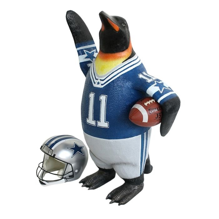 Pinguin Football lebensgroß Deko- & Werbefigur
