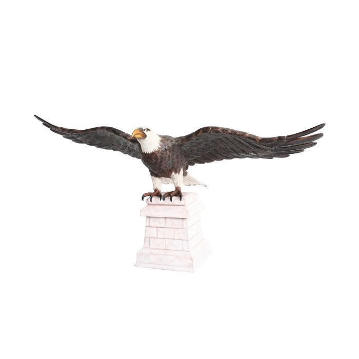 Weißköpfiger Adler auf Stein lebensgroß Deko- & Werbefigur