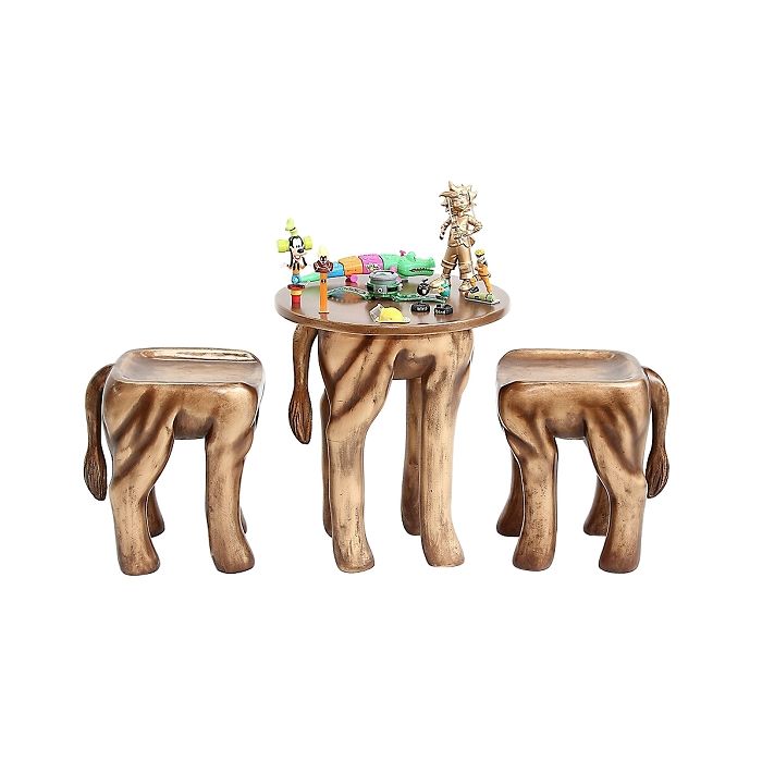Tisch mit 2 Hockern Löwe Gold für Kinder verkleinert Sitzmöglichkeit, Tisch