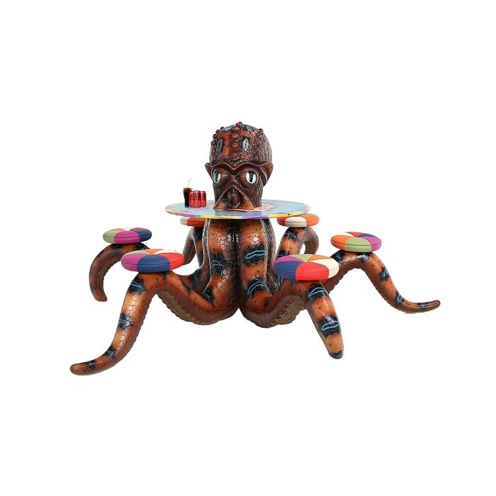 Roter Oktopus Tisch mit 6 Sitzen lebensgroß Sitzmöglichkeit, Tisch