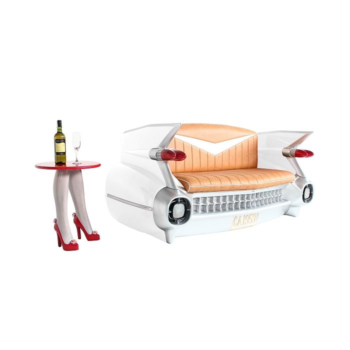 Sofa Cadillac Weiß mit braunem Polster und Zeitschriften und Get lebensgroß Sitzmöglichkeit, Tisch