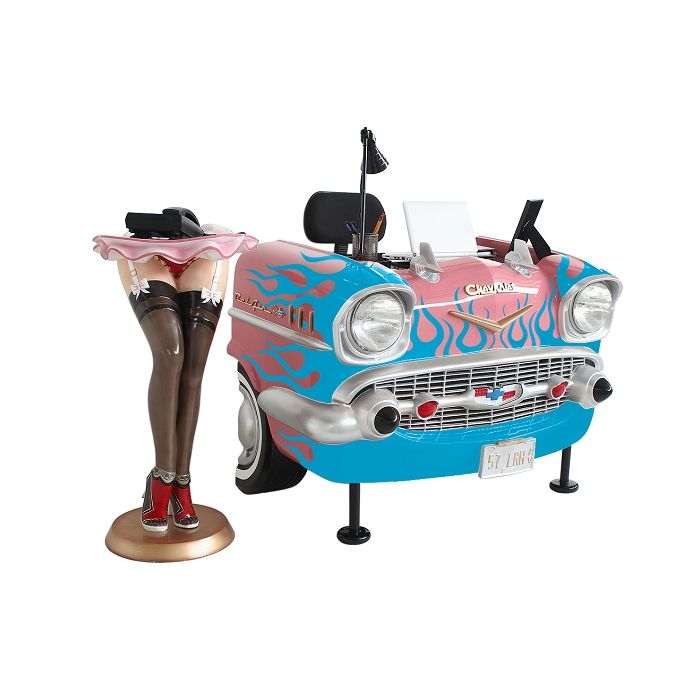 Schreibtisch Chevy Rosa mit hellblauen Flammen verkleinert Tisch