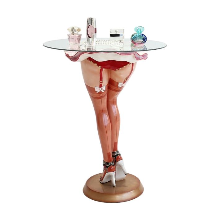 Sexy Frauenbeine mit braunen Strümpfen Tisch mit Glasplatte lebensgroß Tisch
