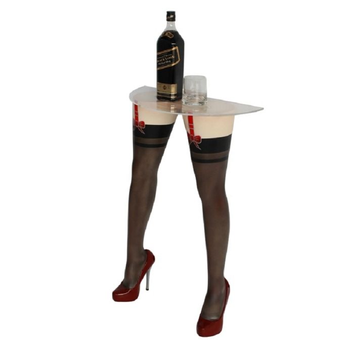 Sexy Frauenbeine mit schwarzen Strümpfen für Wandtisch lebensgroß Ablagemöglichkeit, Tisch