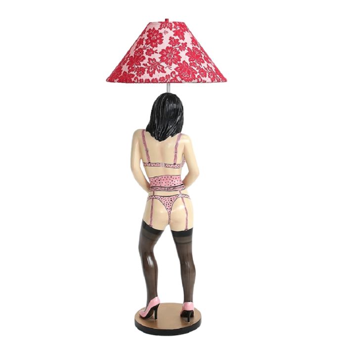 Unterwäschemodel Lampe mit rotem Lampenschirm verkleinert Beleuchtung