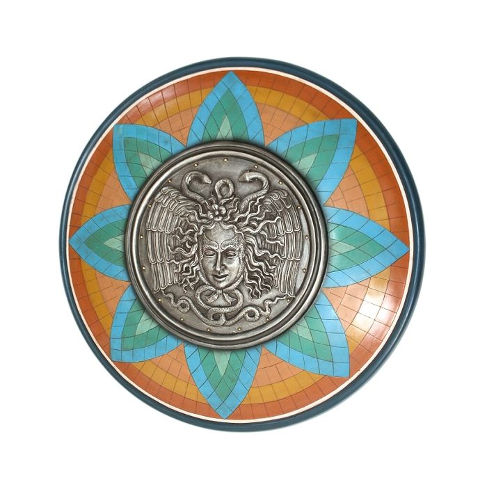 Antikes Mittelalterliches Schild mit Medusa Orange Blau Grün lebensgroß Diverse Dekoelemente
