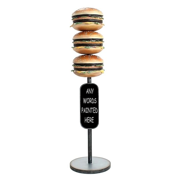 3 Burger auf Ständer mit Angebotsschild vergrößert Angebotstafel