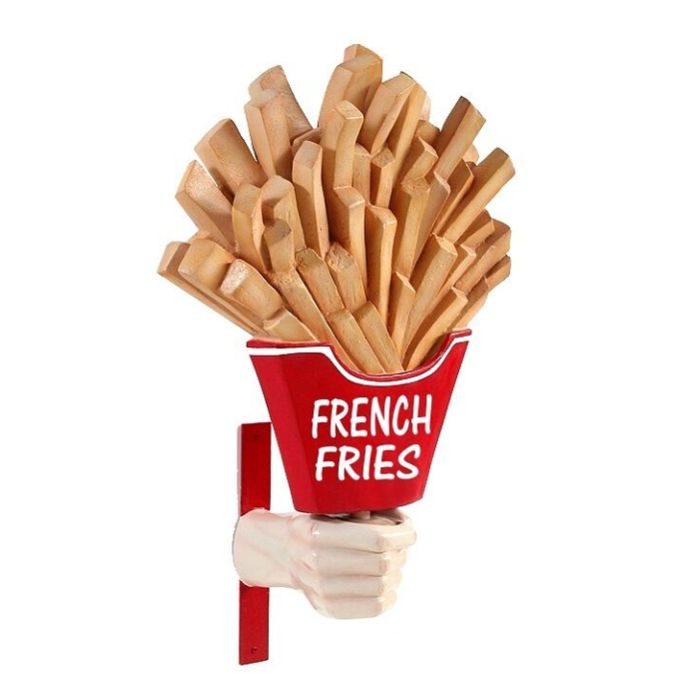 Pommes mit Hand für Wand vergrößert Deko- & Werbefigur