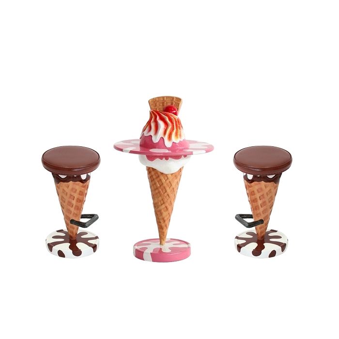Eistisch Rosa mit Waffel und Eishocker Braun vergrößert Sitzmöglichkeit, Tisch