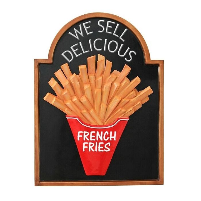 Pommes auf Angebotstafel vergrößert Schild
