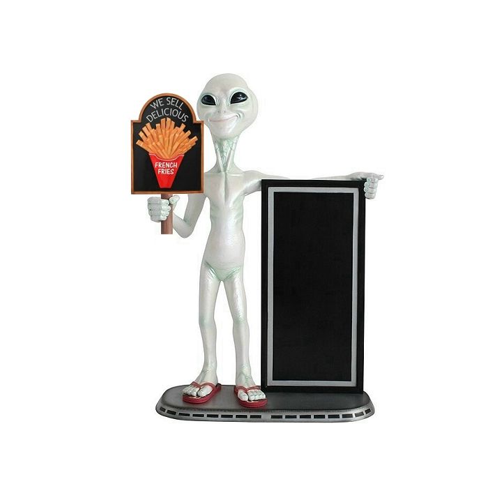 Alien mit Pommes auf Tafel und Angebotstafel lebensgroß Deko- & Werbefigur