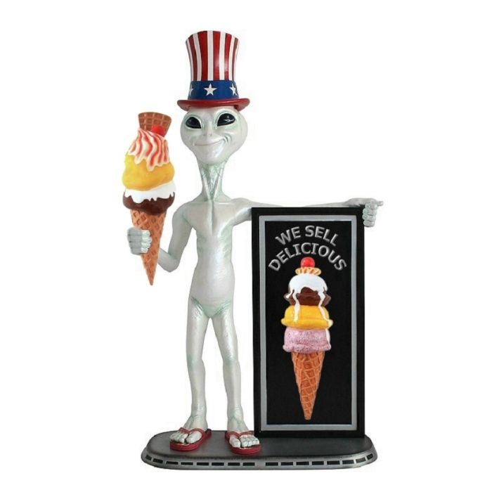 Alien mit Amerikahut, EisAngebotstafel und Eis lebensgroß Deko- & Werbefigur