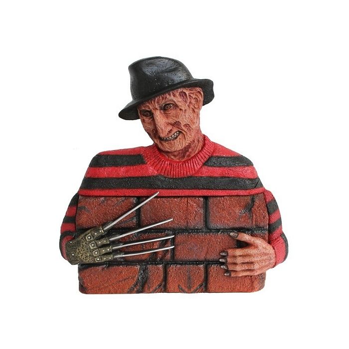 Monster Freddy Krüger hinter Mauer lebensgroß Dekoköpfe & Büsten