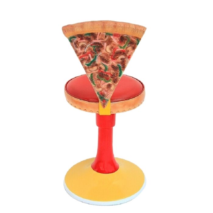 Stuhl mit Pizzastücklehne vergrößert Sitzmöglichkeit