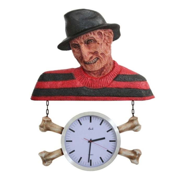 Monster Freddy Krüger Uhr lebensgroß Uhr