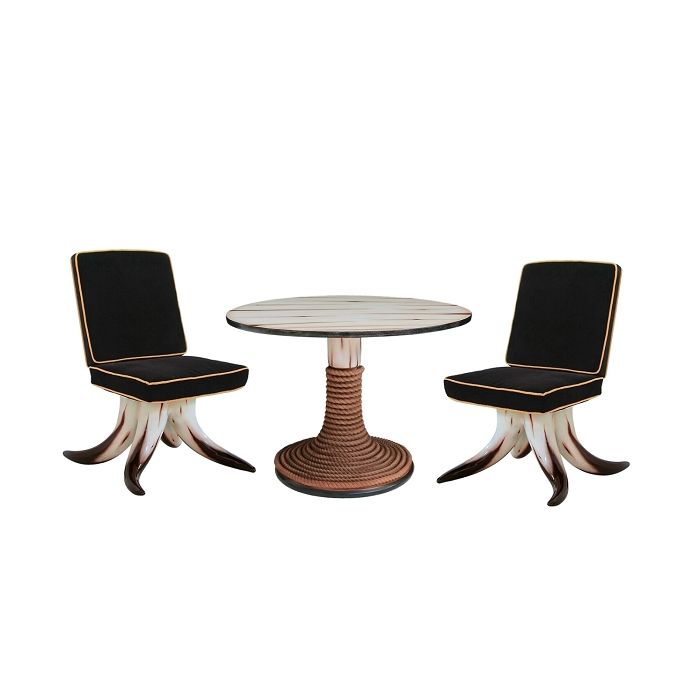 Stierhornstühle und Stierhorntisch mit Seilen lebensgroß Sitzmöglichkeit, Tisch