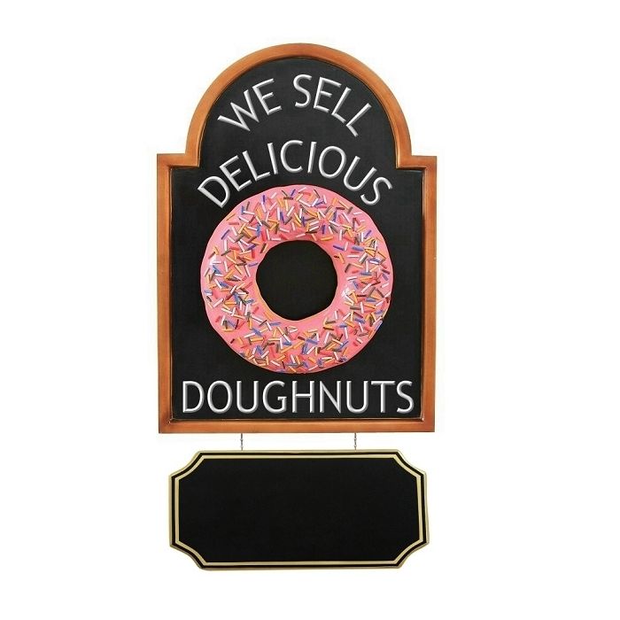 Donut rosa auf Angebotstafel mit Angebotsschild vergrößert Schild