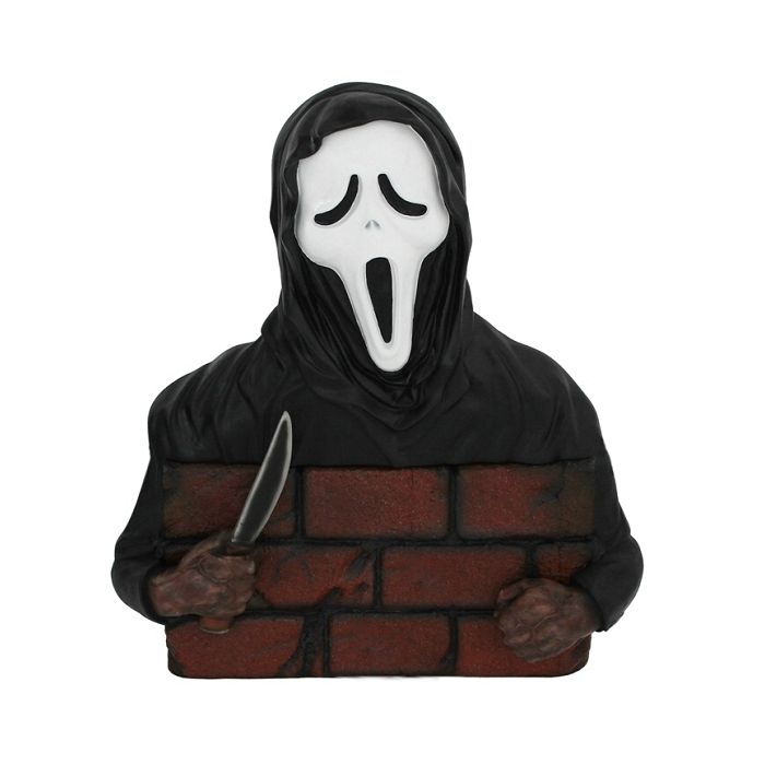 Monster Scream hinter Mauer lebensgroß Dekoköpfe & Büsten