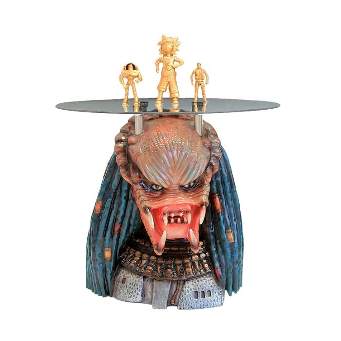 Alien Predator Tisch mit Glasplatte lebensgroß Tisch
