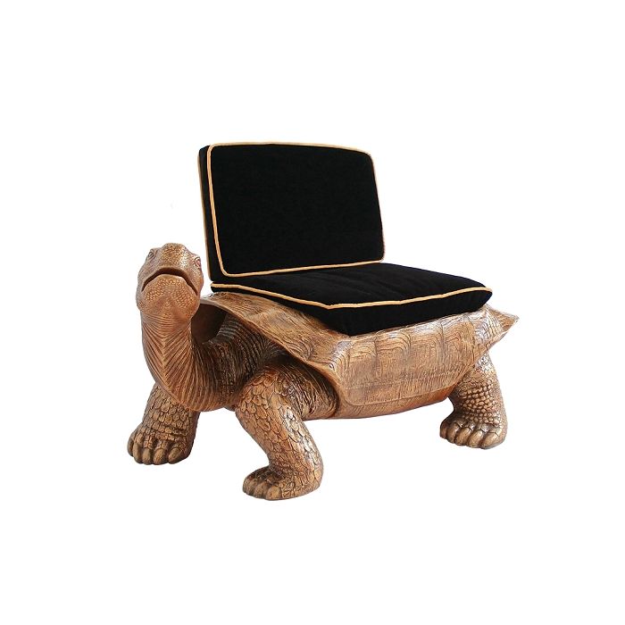 Schildkröte Gold Sitz mit schwarzem Polster lebensgroß Sitzmöglichkeit