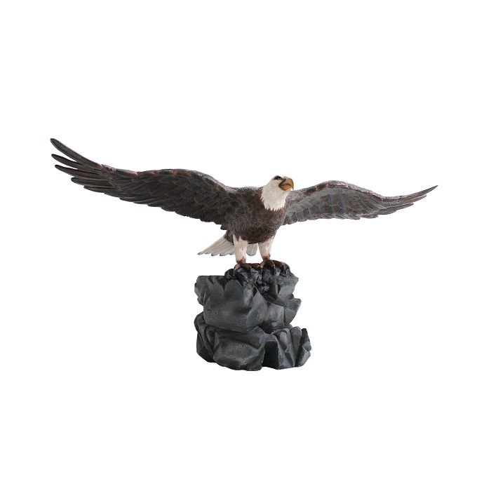 Weißköpfiger Adler auf Stein lebensgroß Minigolf