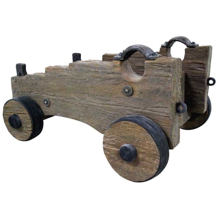 Kanonenwagen lebensgroß