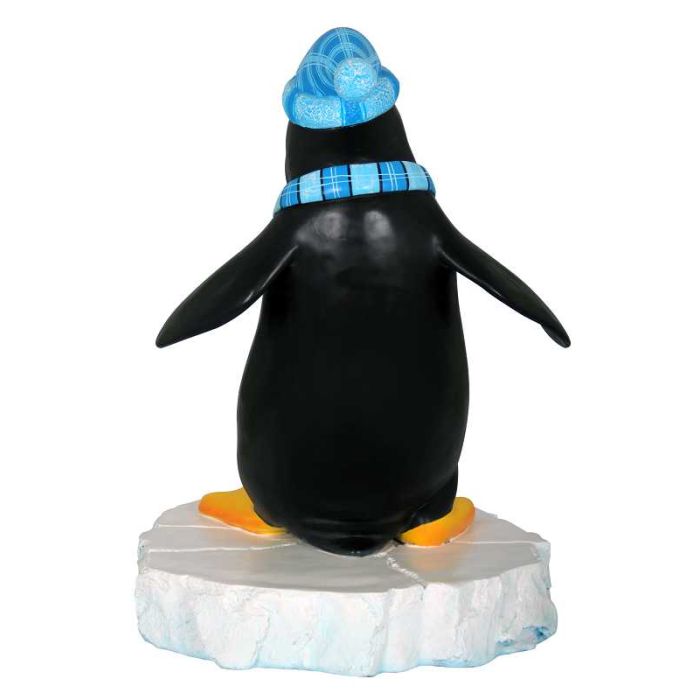 Pinguin Dipper mit Eisscholle lebensgroß