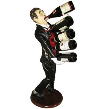 betrunkener Sommelier verkleinert