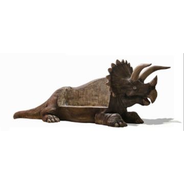 Triceratops als Sitzbank lebensgroß