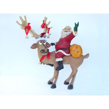 Rentier lustig mit Weihnachtsmann verkleinert