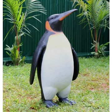 Pinguin Emperor lebensgroß