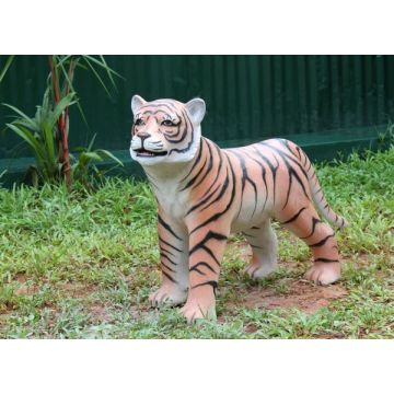 BabyTiger stehend lebensgroß