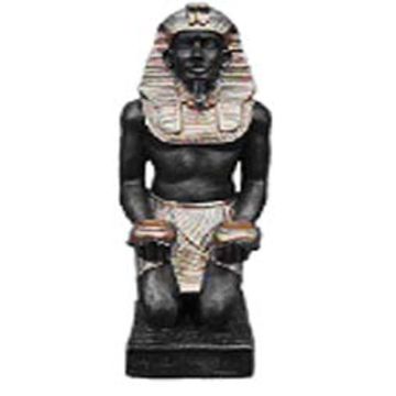 Pharao mit Kerzen verkleinert