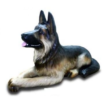 Schäferhund sitzend lebensgroß