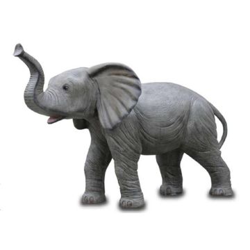 Elefant klein lebensgroß