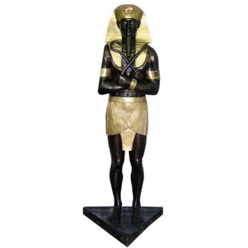 Pharao lebensgroß