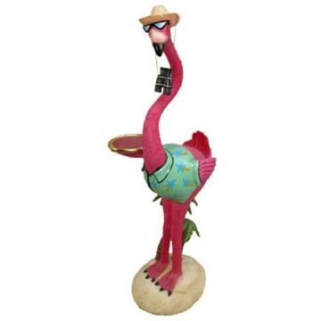 Flamingo als Butler lebensgroß