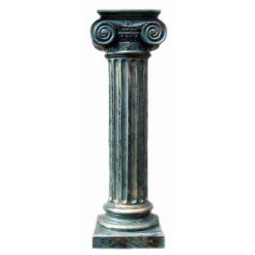 Säule mit Schneckenkapitell lebensgroß