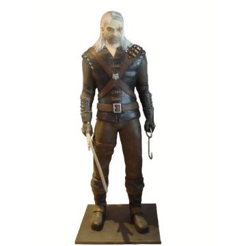 Geralt von Riva mit Schwert lebensgroß