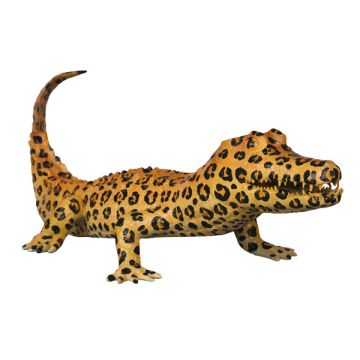 Kaiman im Leopardenlook lebensgroß