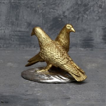 goldenes Taubenpärchen lebensgroß